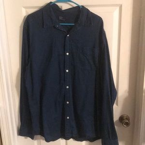 Gap button down shirt